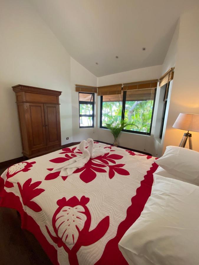 Ocean Breeze Villa Tevaitoa エクステリア 写真